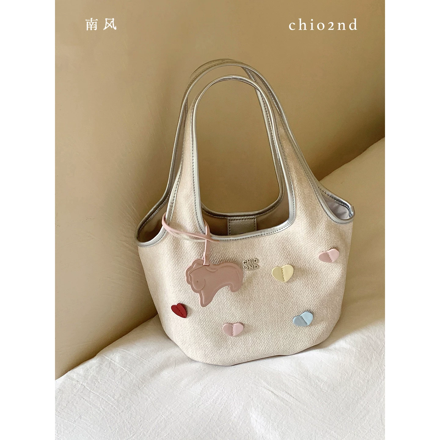 南风Chio2nd 桃乐春夏托特包包女式2026新款桃心手提包单肩大包